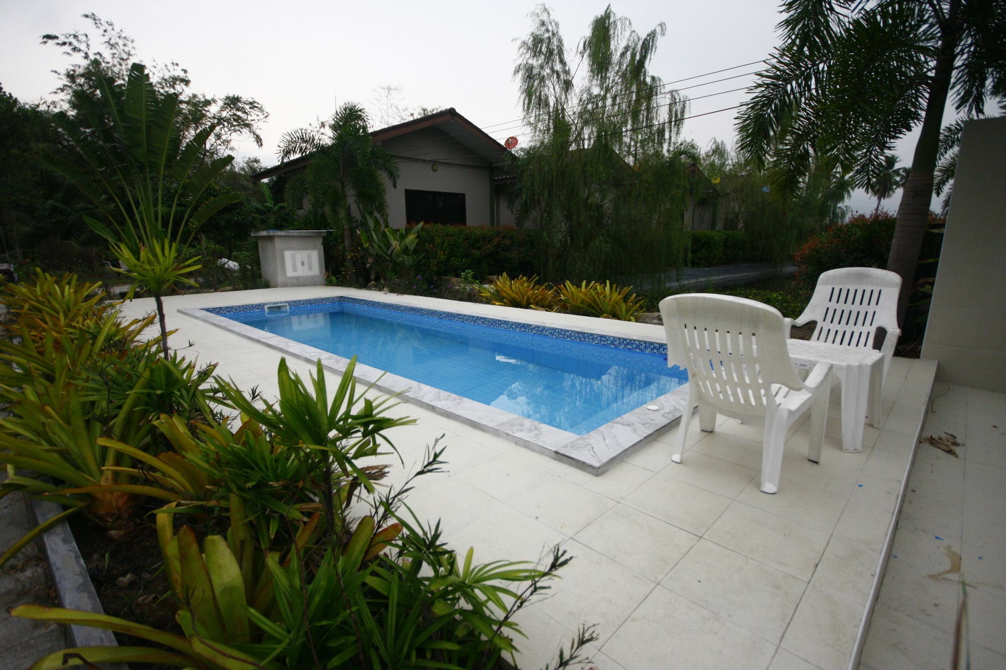 Long Lake Resort Chonburi Extérieur photo